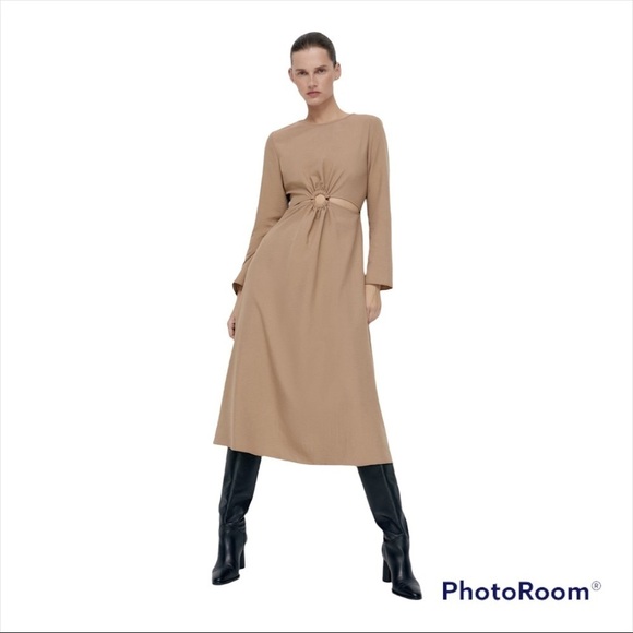 NWT ZARA Blogger Favorite Cutout Buckle Long Sleeve Midi Dress Sand Size Small - Picture 3 of 11